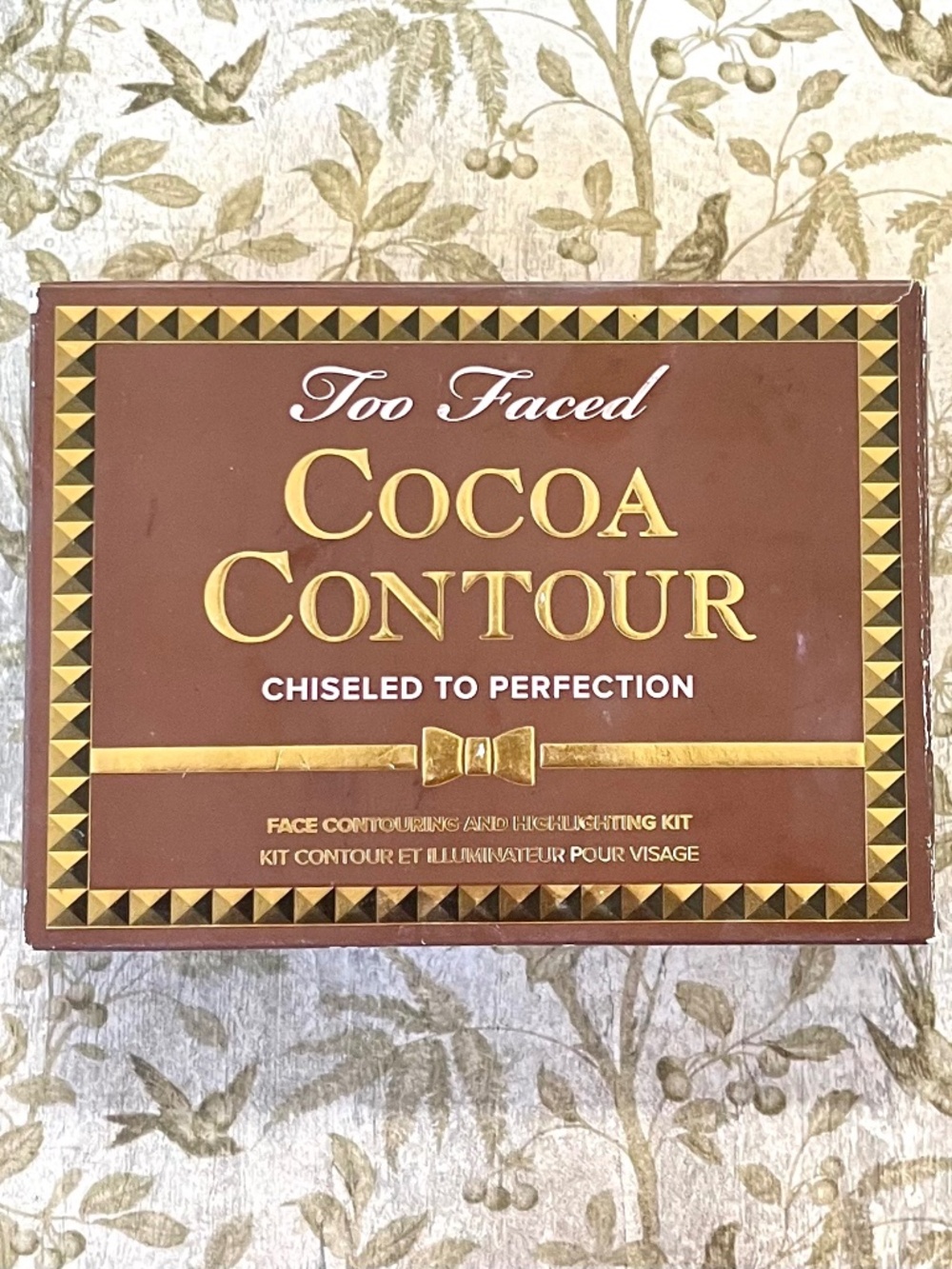 Too Faced Cocoa Contour Chiseled to Perfection, Light to Medium, Highlighting